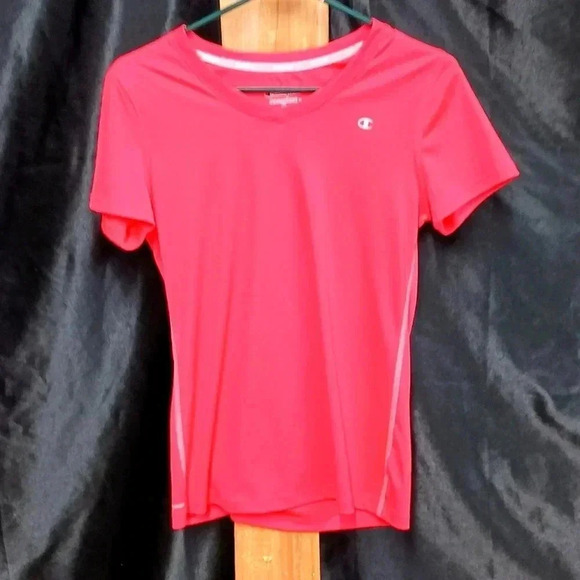 Champion Women's Red Short Sleeve Tee - Picture 1 of 5